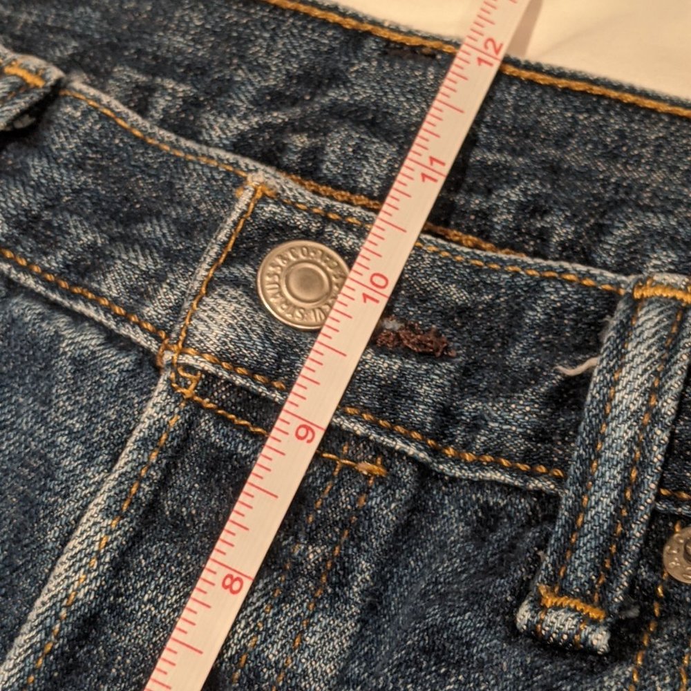 Levi's 501 Straight Fit Mid Blue Wash Jeans - Actual Size 33 x 27.5 - Picture 9 of 10